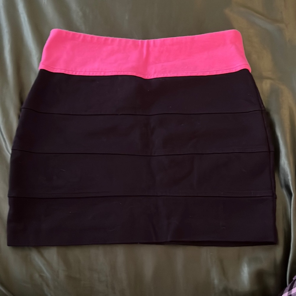 Black skirt